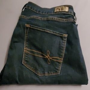 Denizen curvy boot cut jeans